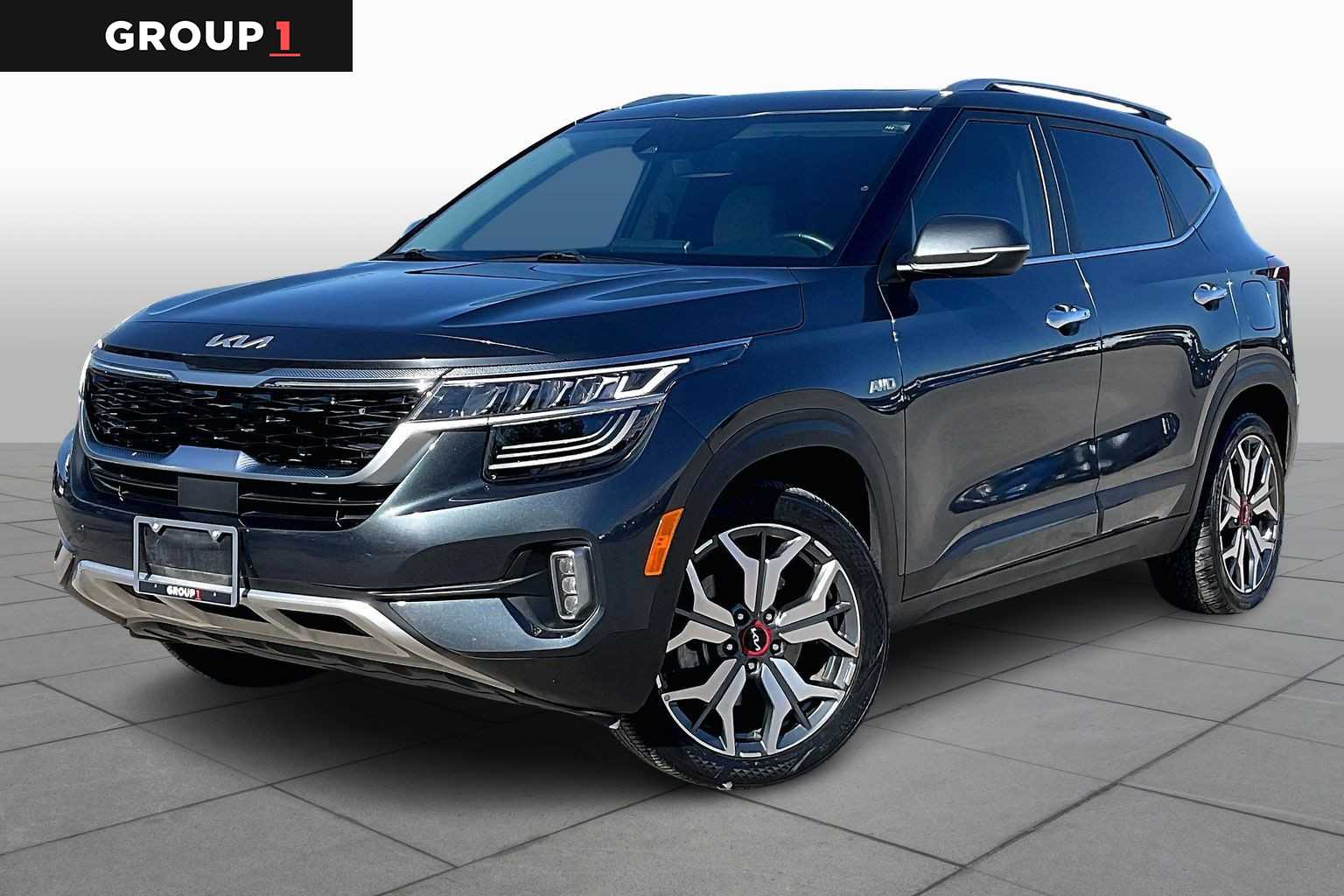 2023 Kia Seltos SX's photo