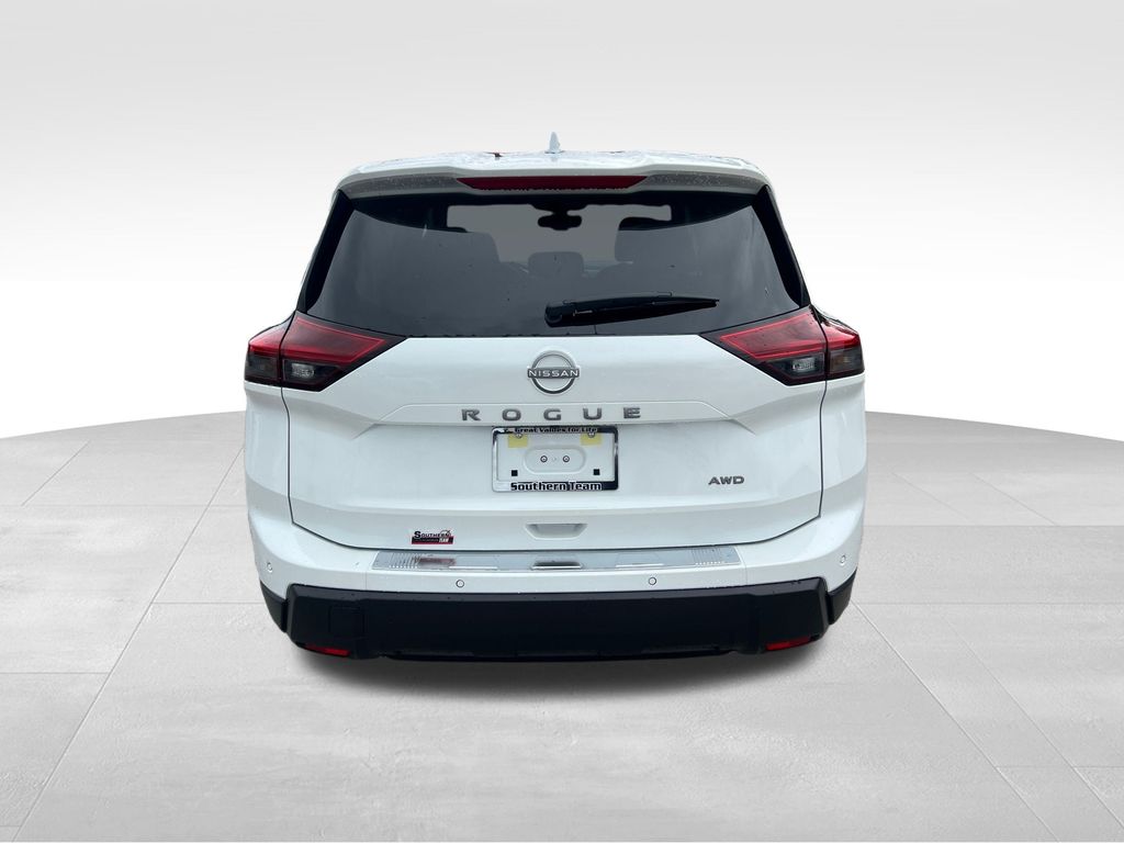 2026 Nissan Rogue SV photo 4