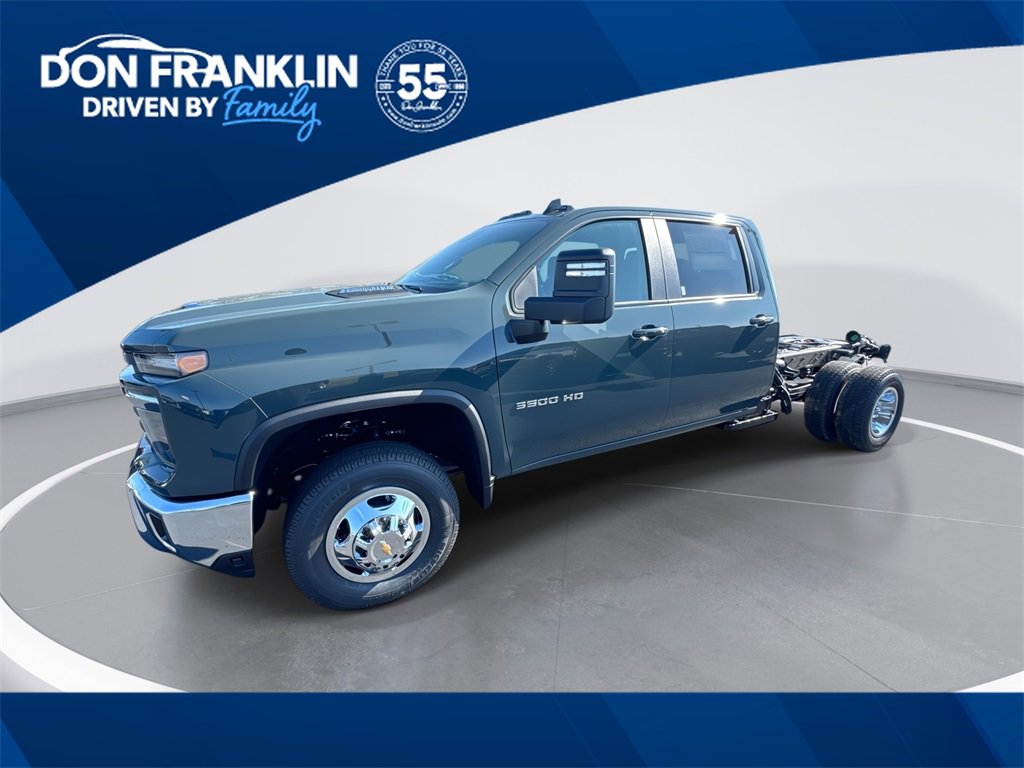 2026 Chevrolet Silverado 3500HD LT's photo