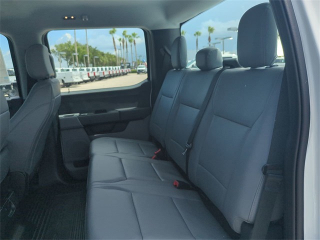 2025 Ford F-350 XL photo 13