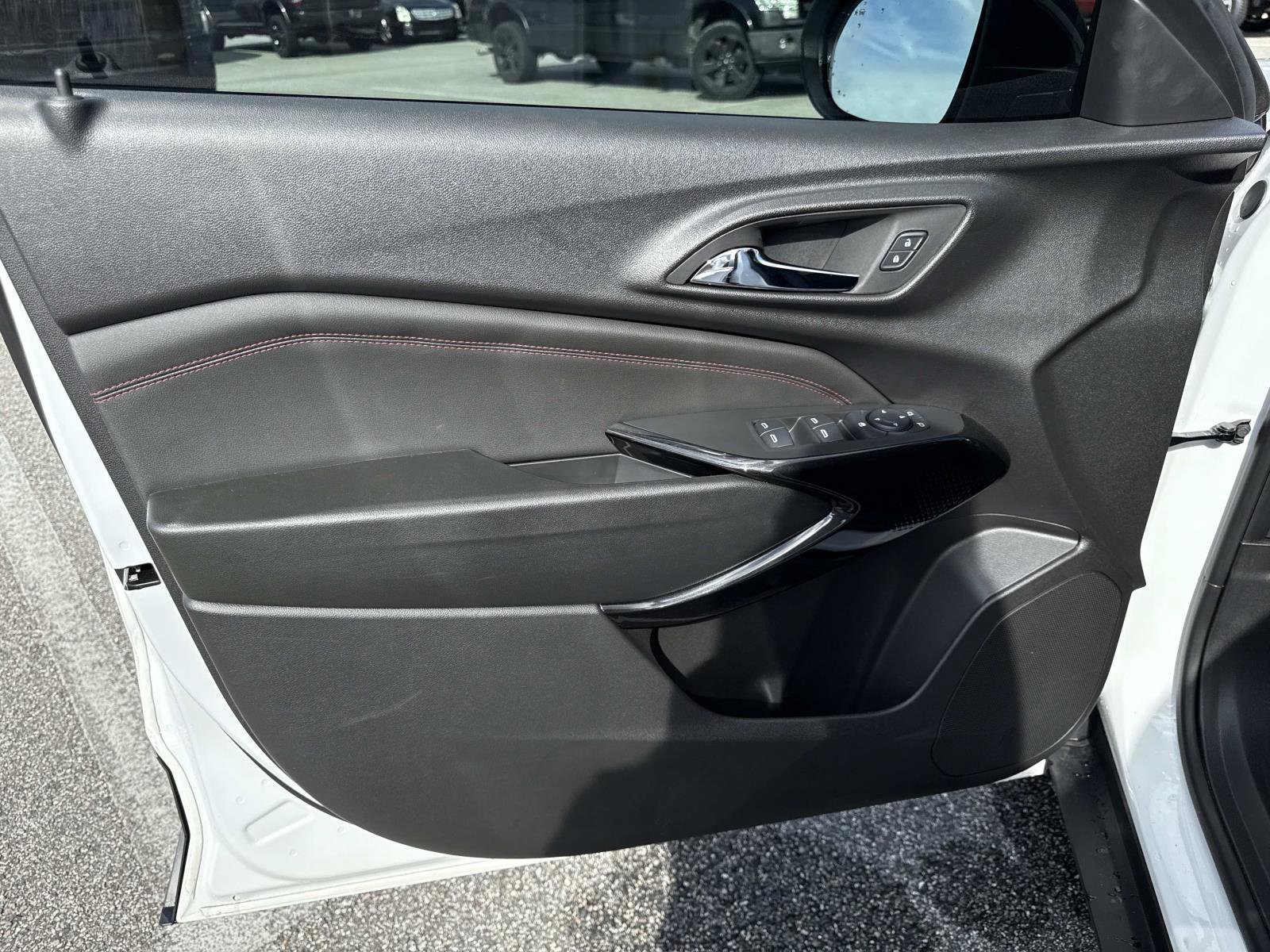 2024 Chevrolet Trax photo 15