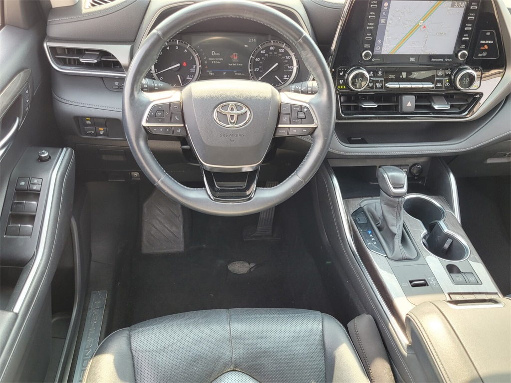2020 Toyota Highlander Limited photo 6