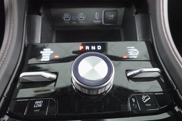 2025 Jeep Grand Cherokee L Summit Reserve photo 21