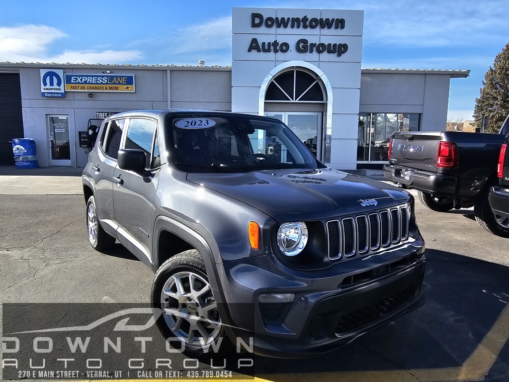 2023 Jeep Renegade Latitude's photo