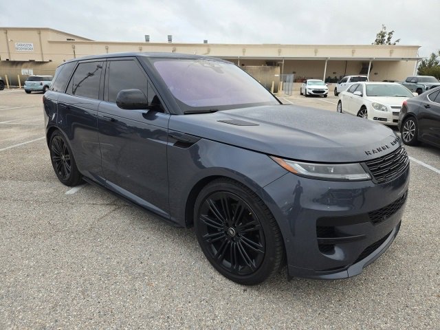 2023 Land Rover Range Rover Sport SE photo 2