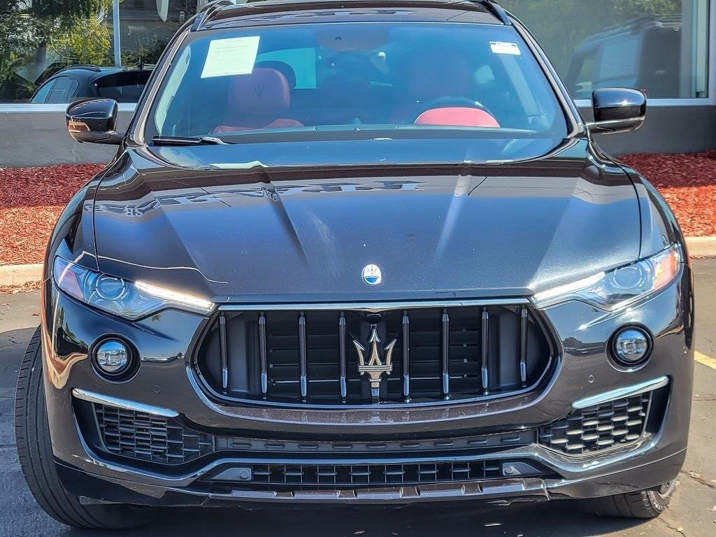 2022 Maserati Levante GT photo 3
