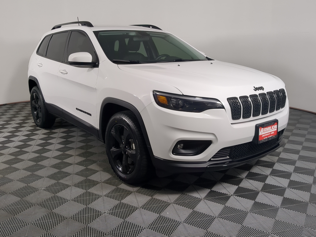 Used 2019 Jeep Cherokee Altitude with VIN 1C4PJMLB9KD378202 for sale in Tilton, IL