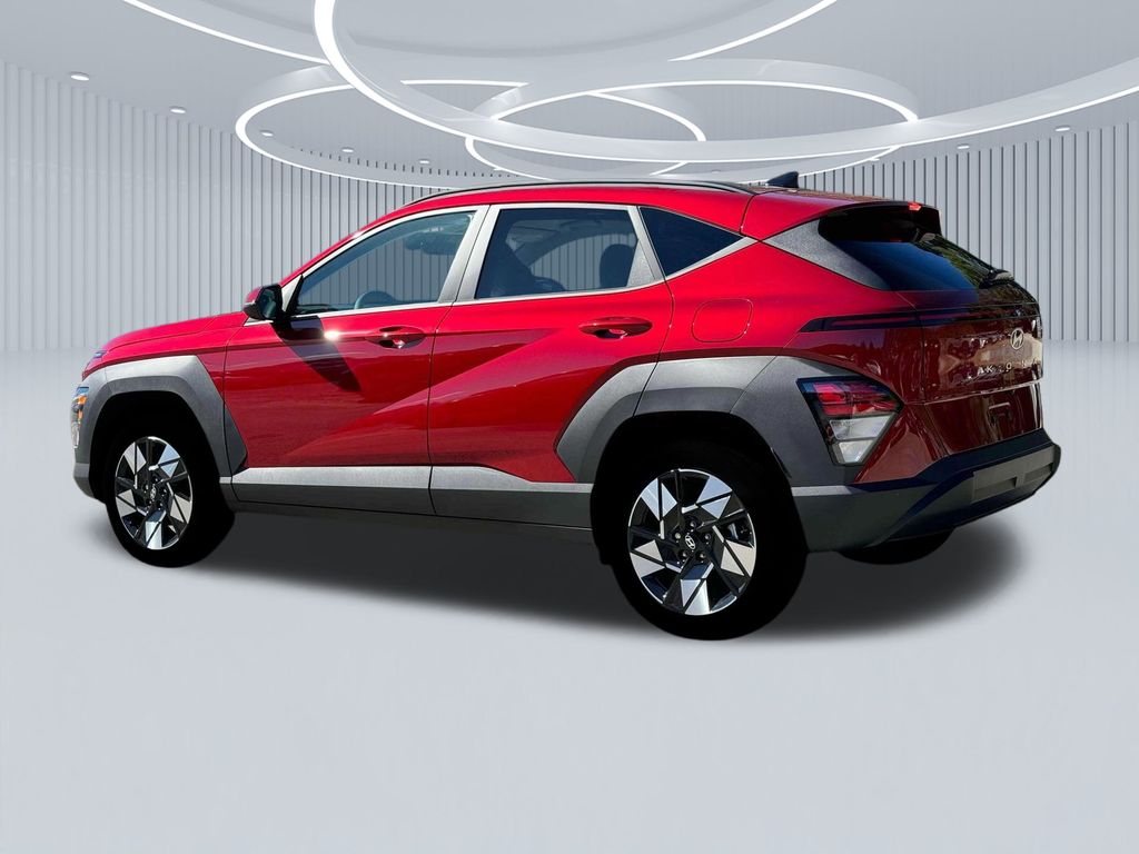2025 Hyundai Kona SEL photo 4