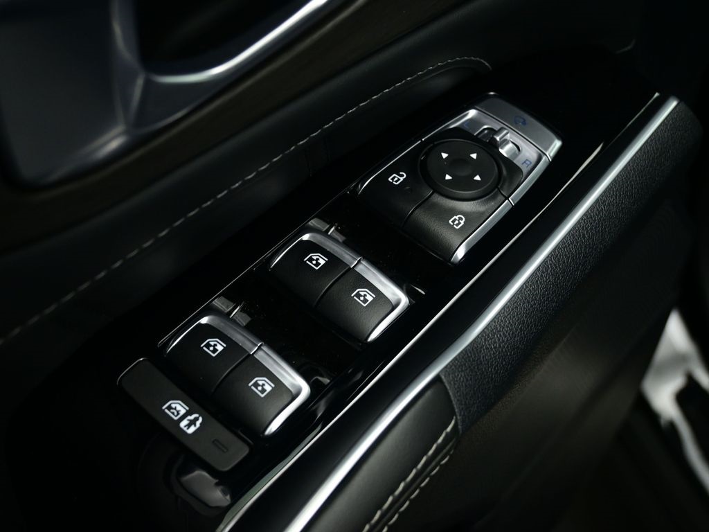 2025 Kia Sorento X-Pro SX Prestige photo 19