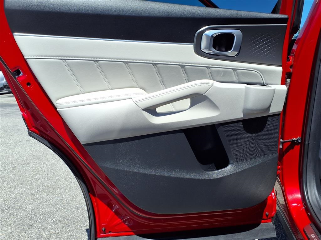2022 Kia Sorento Plug-In Hybrid SX photo 22
