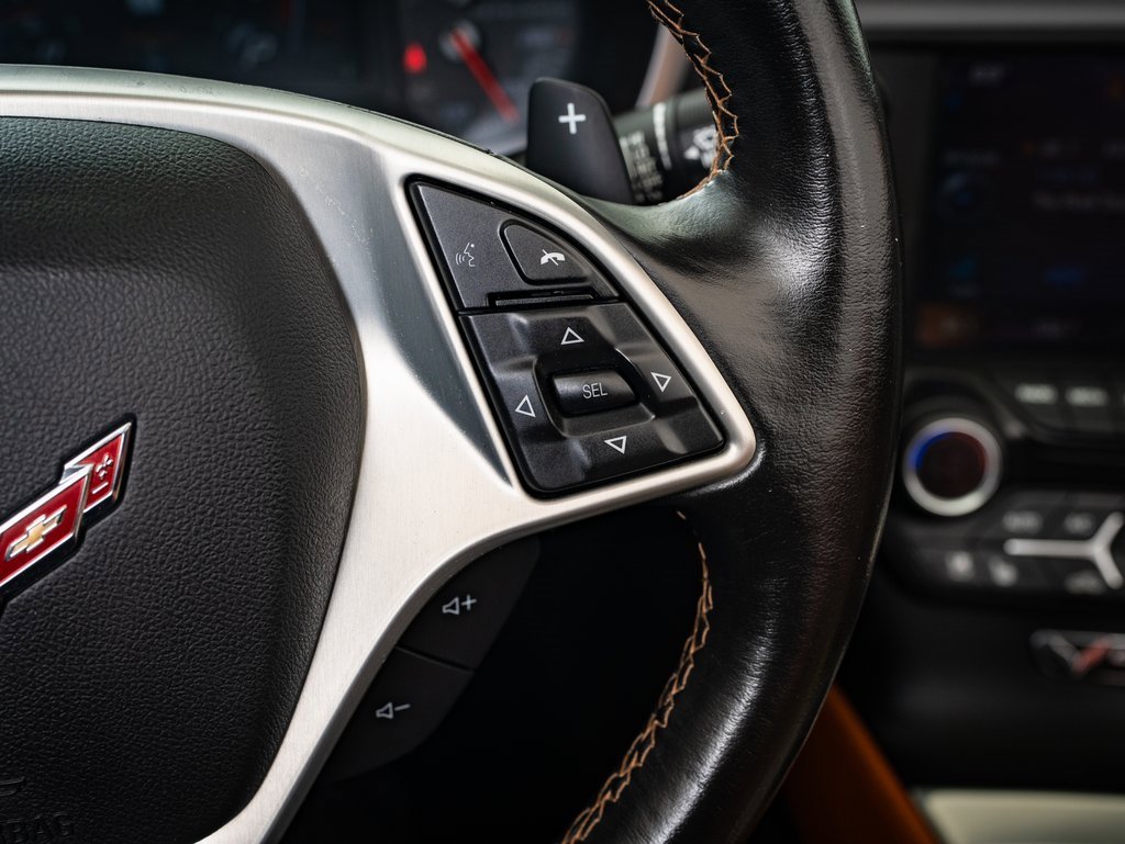 2014 Chevrolet Corvette Stingray 2LT photo 22