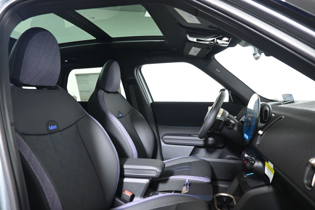 2026 Mini Countryman S ALL4 photo 16