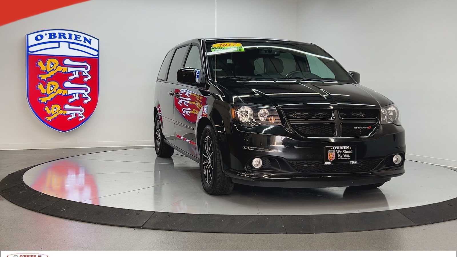 Used 2017 Dodge Grand Caravan SXT with VIN 2C4RDGCG9HR612163 for sale in Bloomington, IL