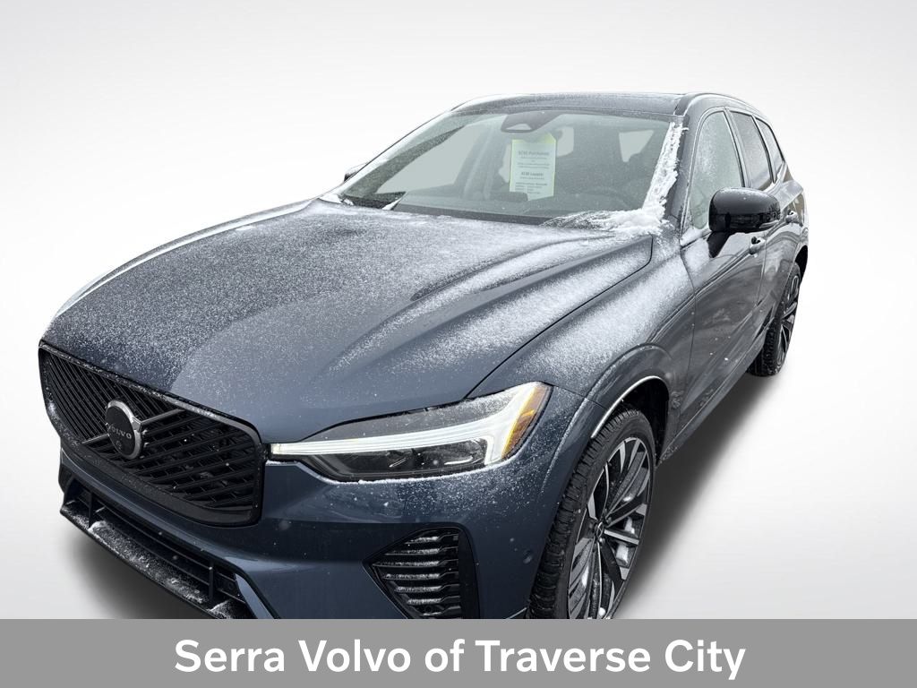 2026 Volvo XC60 Ultra's photo