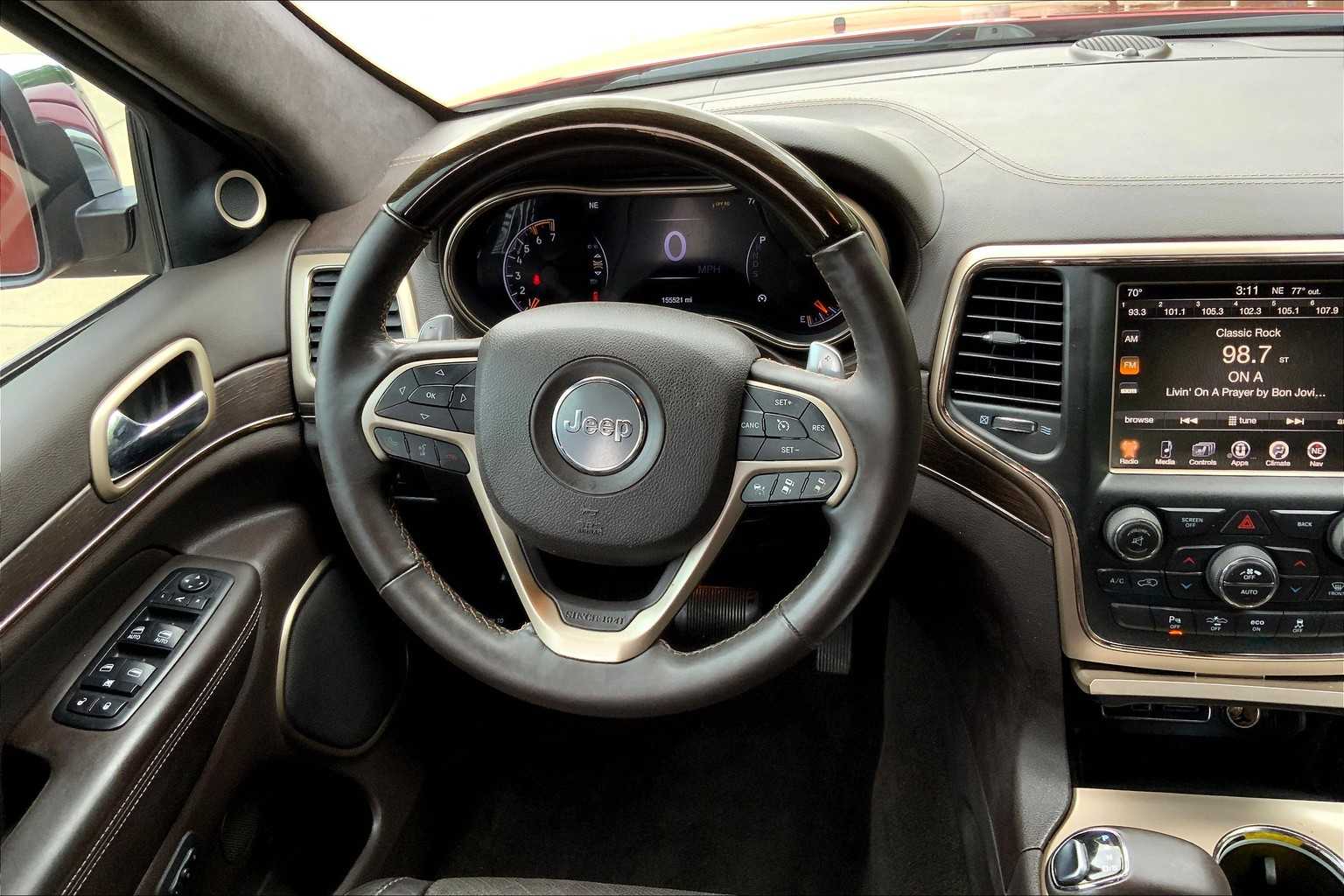 2014 Jeep Grand Cherokee Summit photo 5