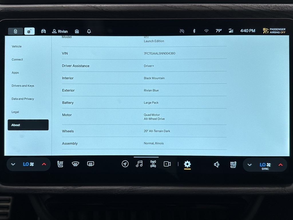 2022 Rivian R1T Launch Edition photo 30