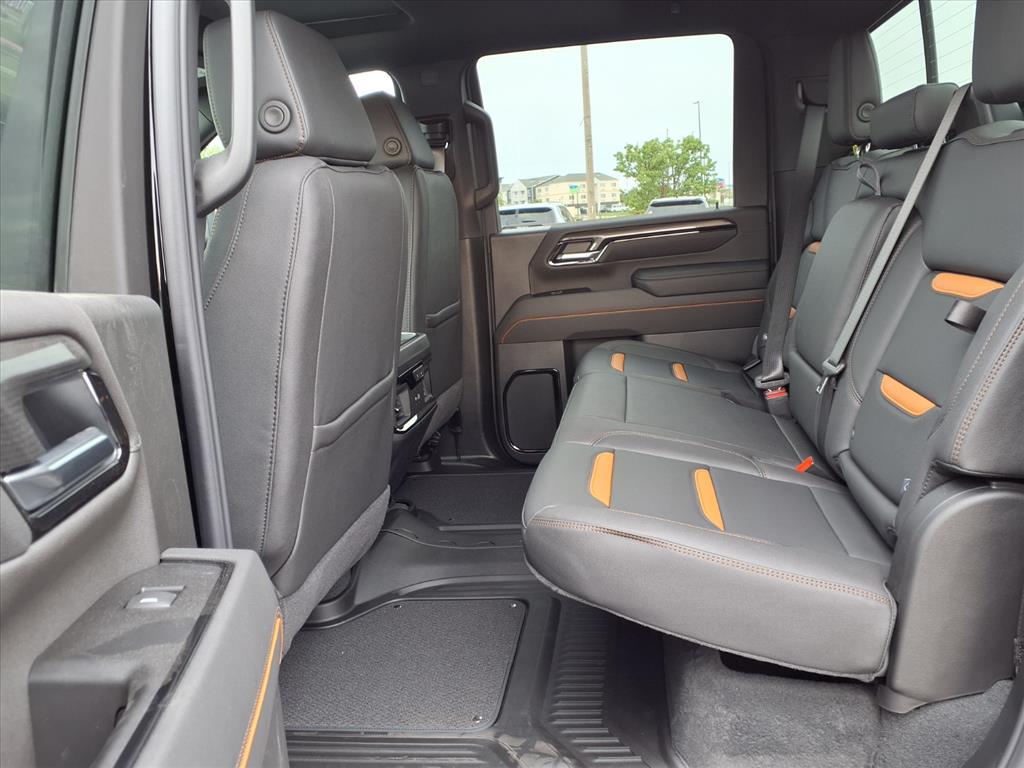 2026 Gmc Sierra HD AT4 photo 5