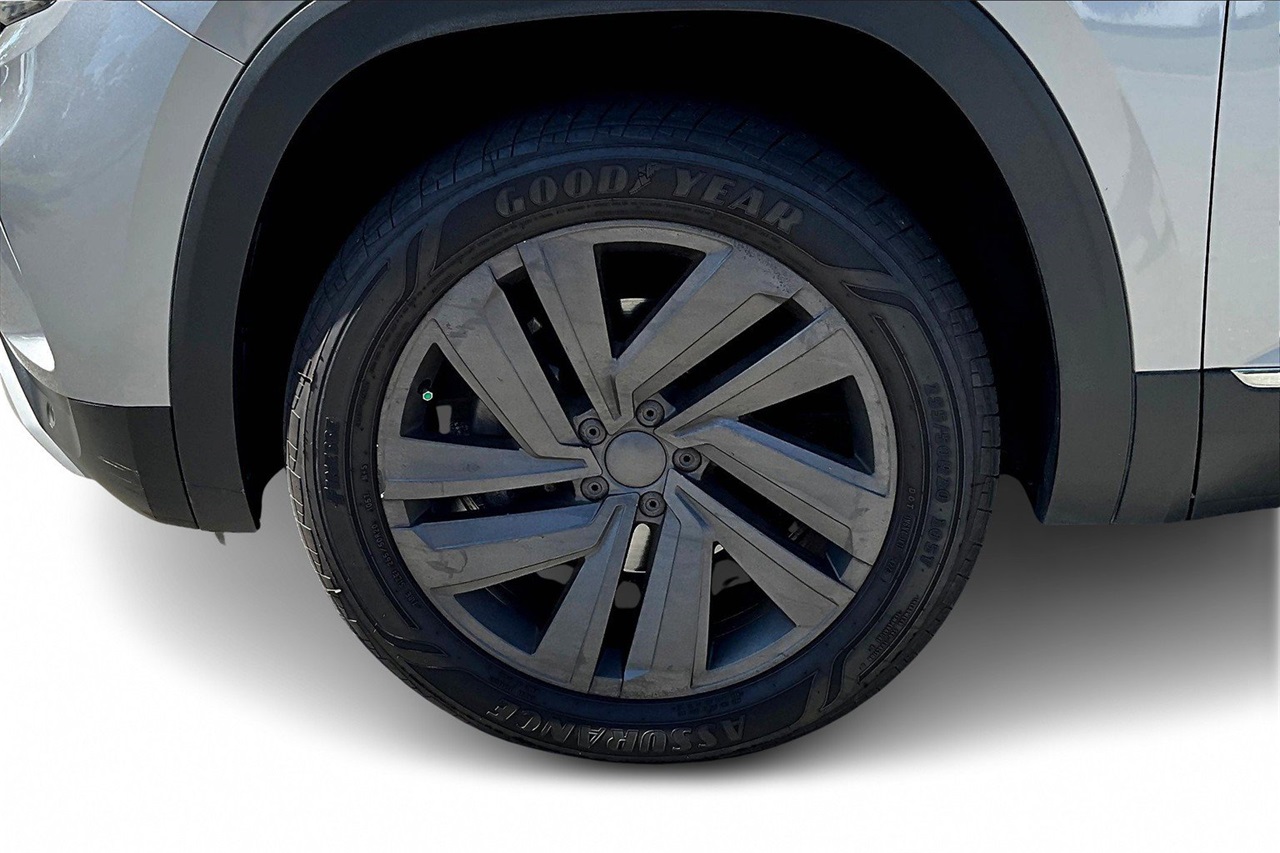 2021 Volkswagen Atlas SEL photo 30