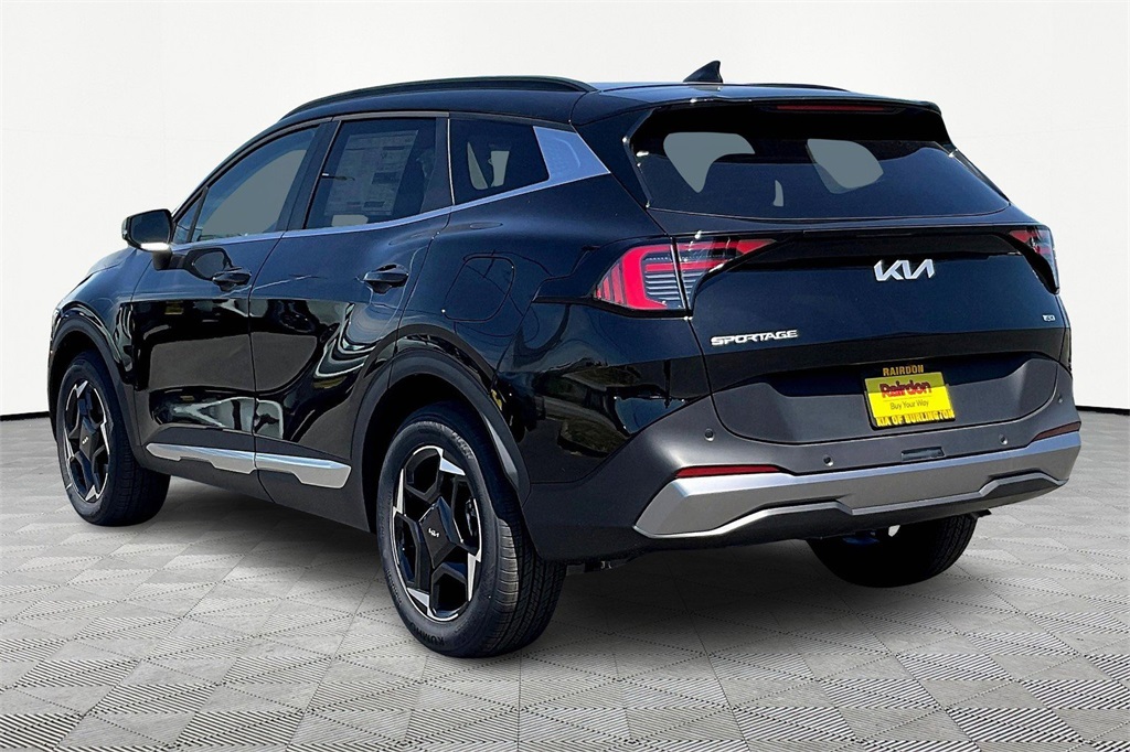 2026 Kia Sportage EX photo 2