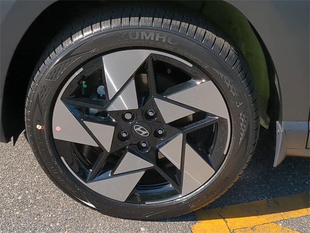 2024 Hyundai Kona Limited photo 11