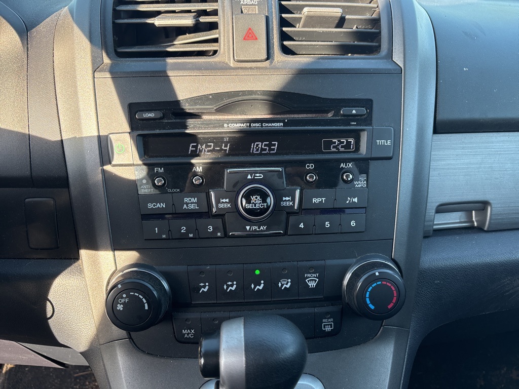 2011 Honda CR-V SE photo 2