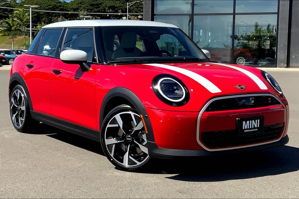 2026 MINI Hardtop 4 Door S's photo