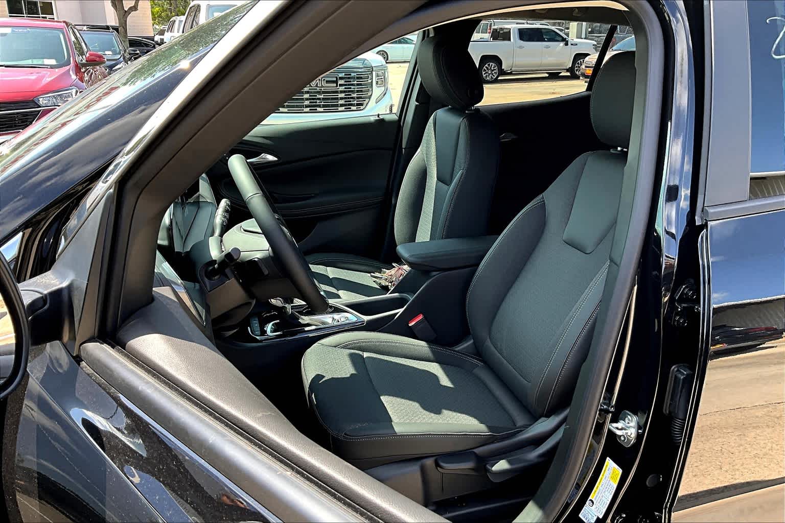 2025 Buick Encore photo 11