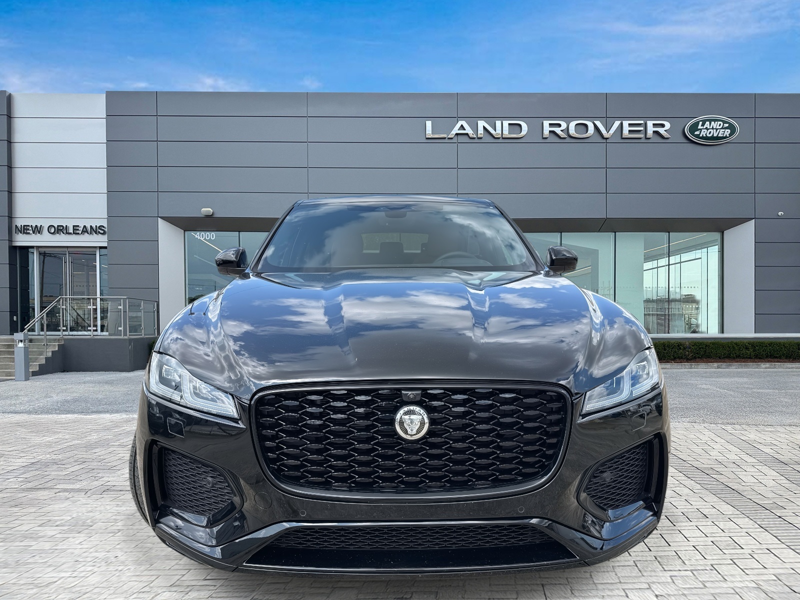 2026 Jaguar F-PACE P400 R-Dynamic S photo 4