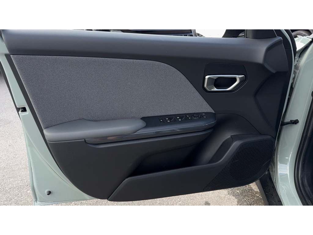 2025 Kia K4 EX photo 21