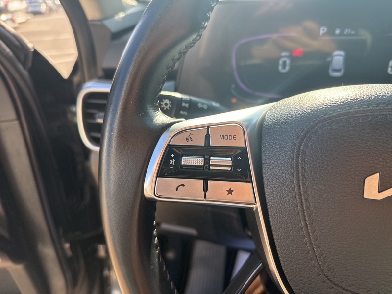 2024 Kia Telluride S photo 23