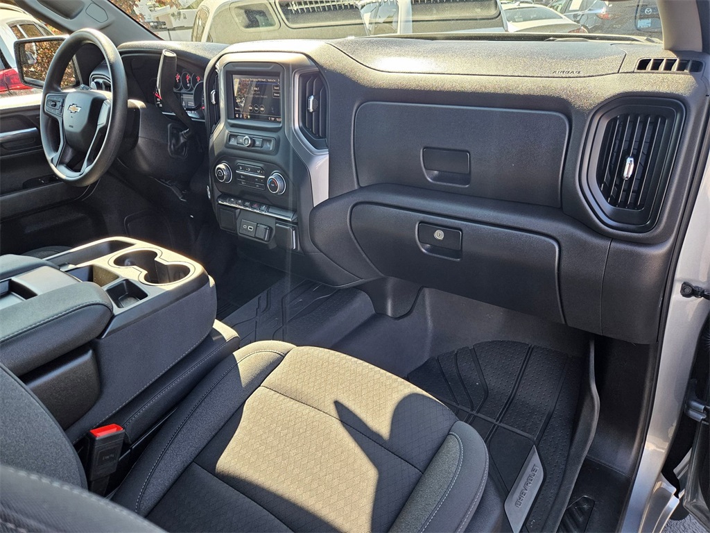2024 Chevrolet Silverado 1500 Custom photo 29