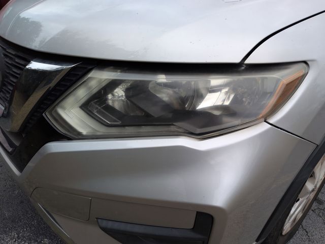 2018 Nissan Rogue S photo 3