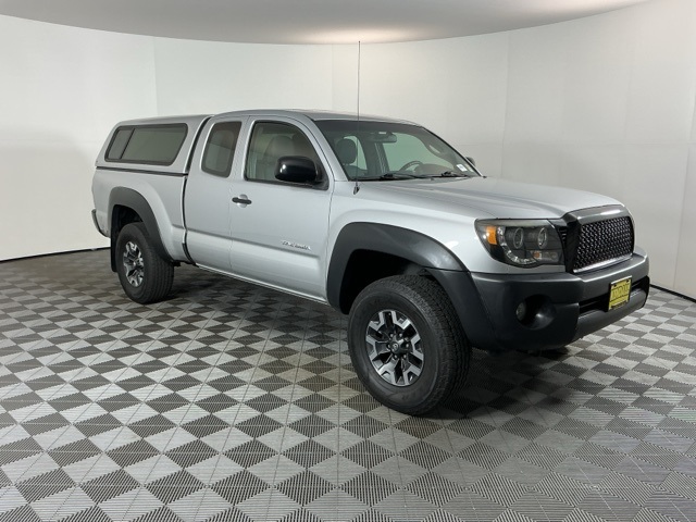 2010 Toyota Tacoma Base photo 3