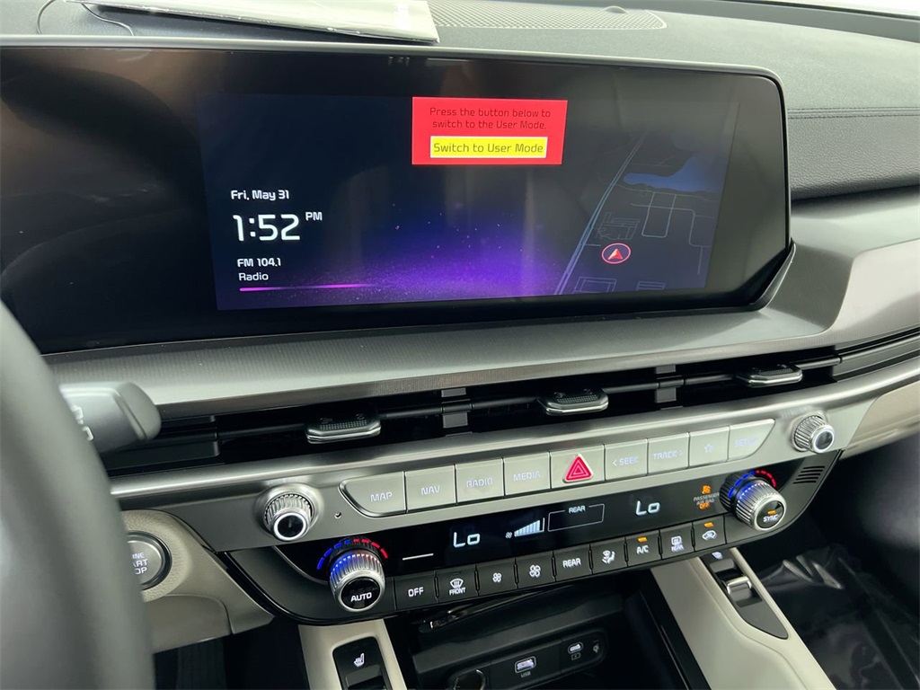 2025 Kia Telluride S photo 18