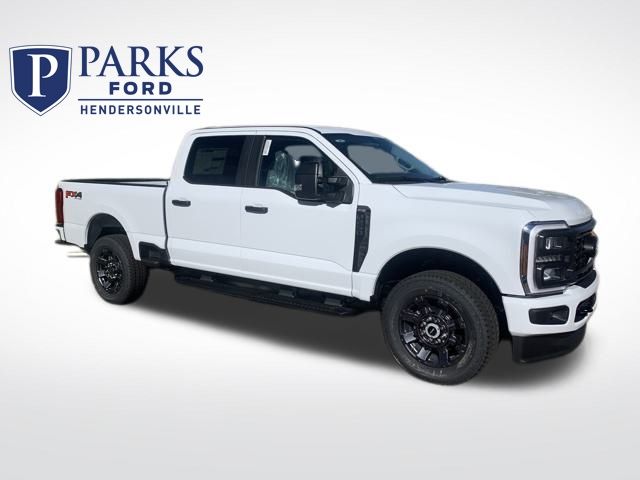 2026 Ford F-250 Super Duty XL's photo