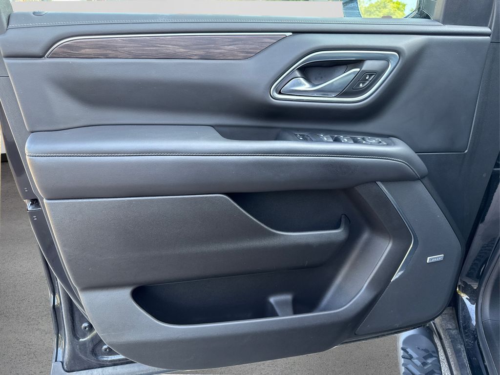 2021 Chevrolet Tahoe Z71 photo 25