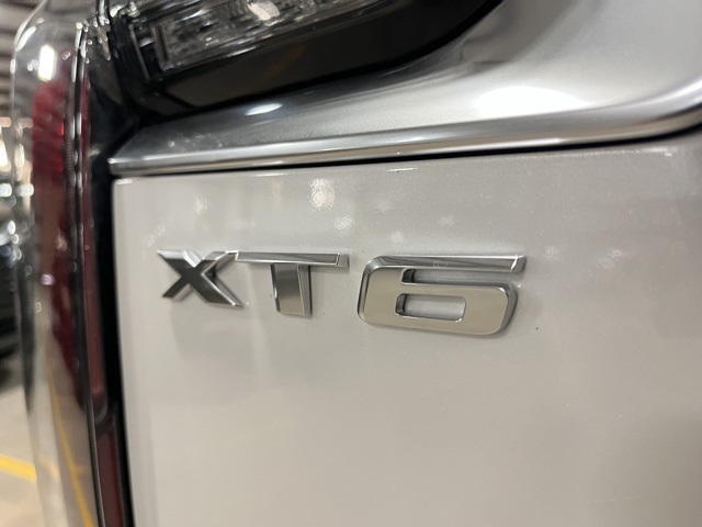 2024 Cadillac XT6 Sport photo 29