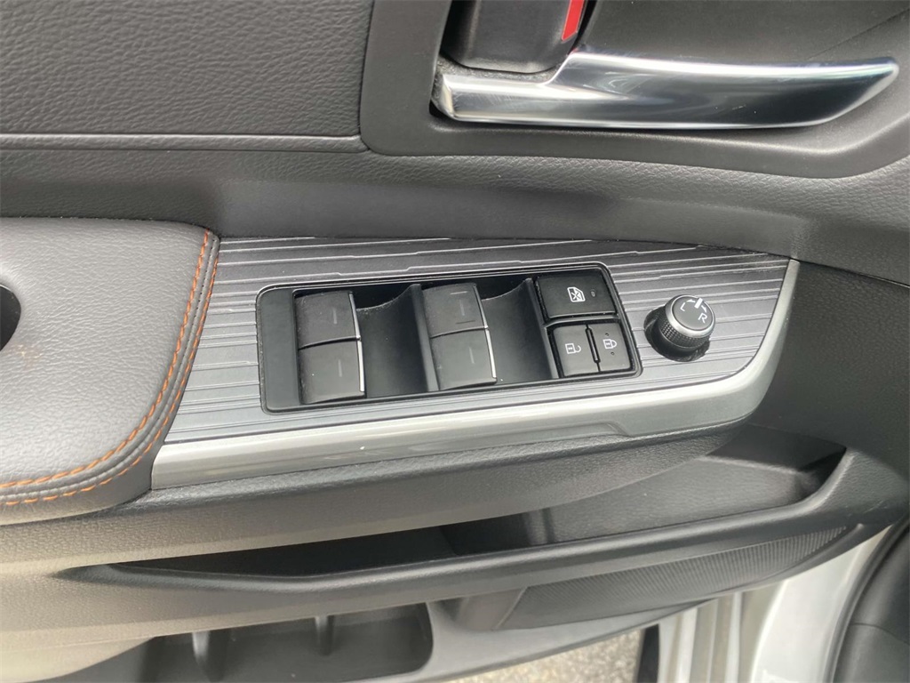2023 Toyota Sienna XSE photo 15