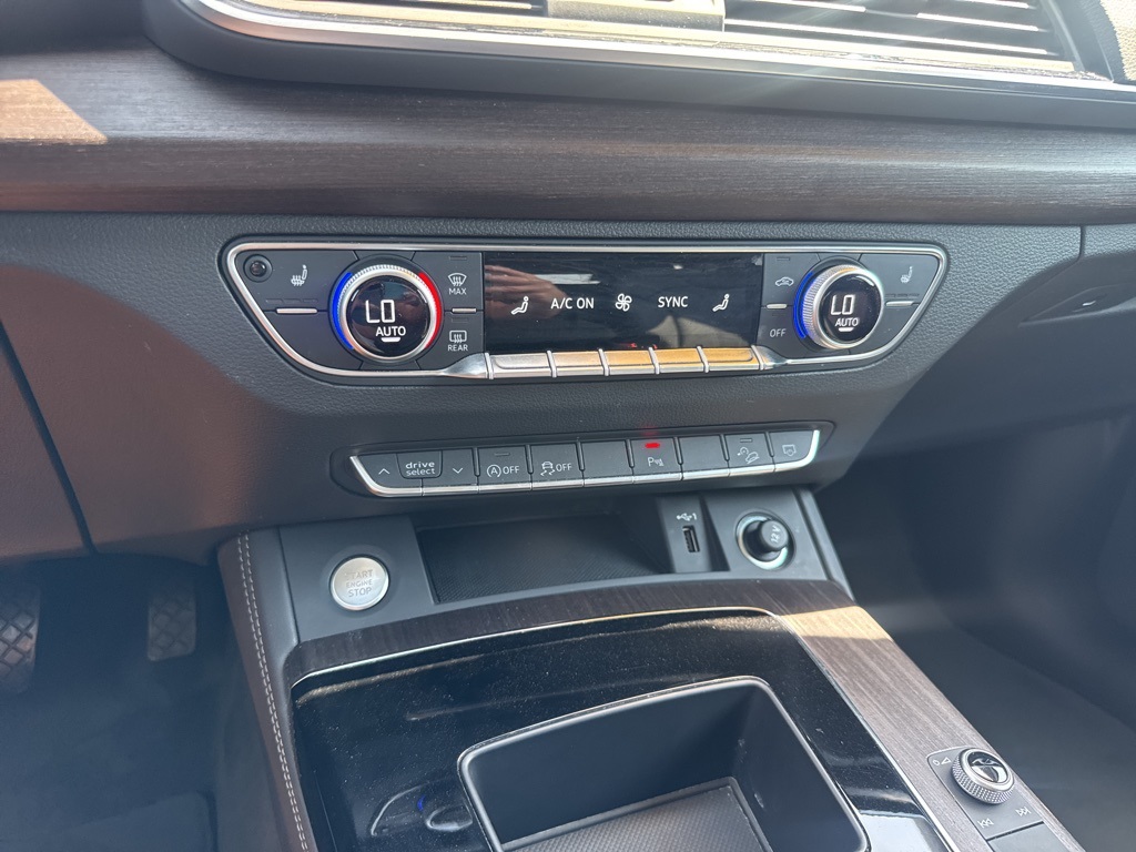 2024 Audi Q5 45 S line Premium photo 22