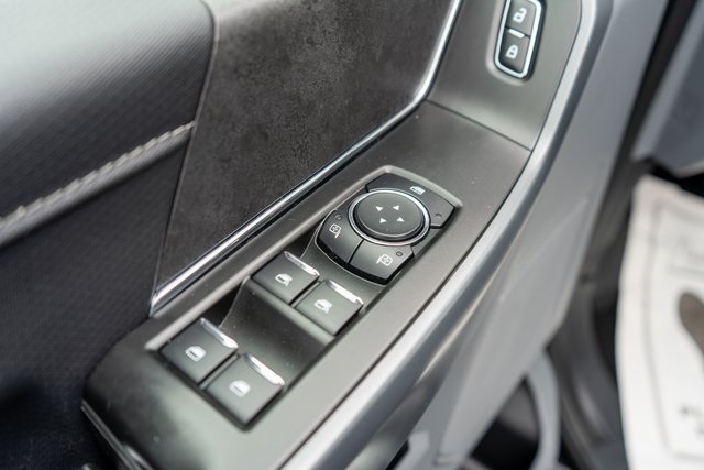2024 Ford F-150 XLT photo 11