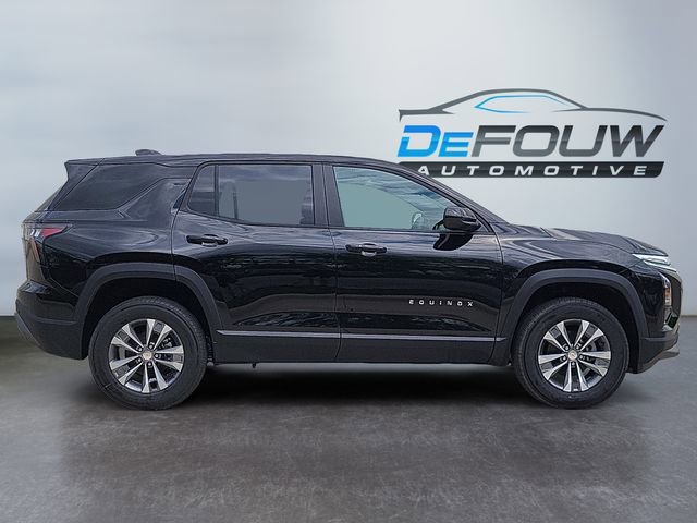2026 Chevrolet Equinox photo 2