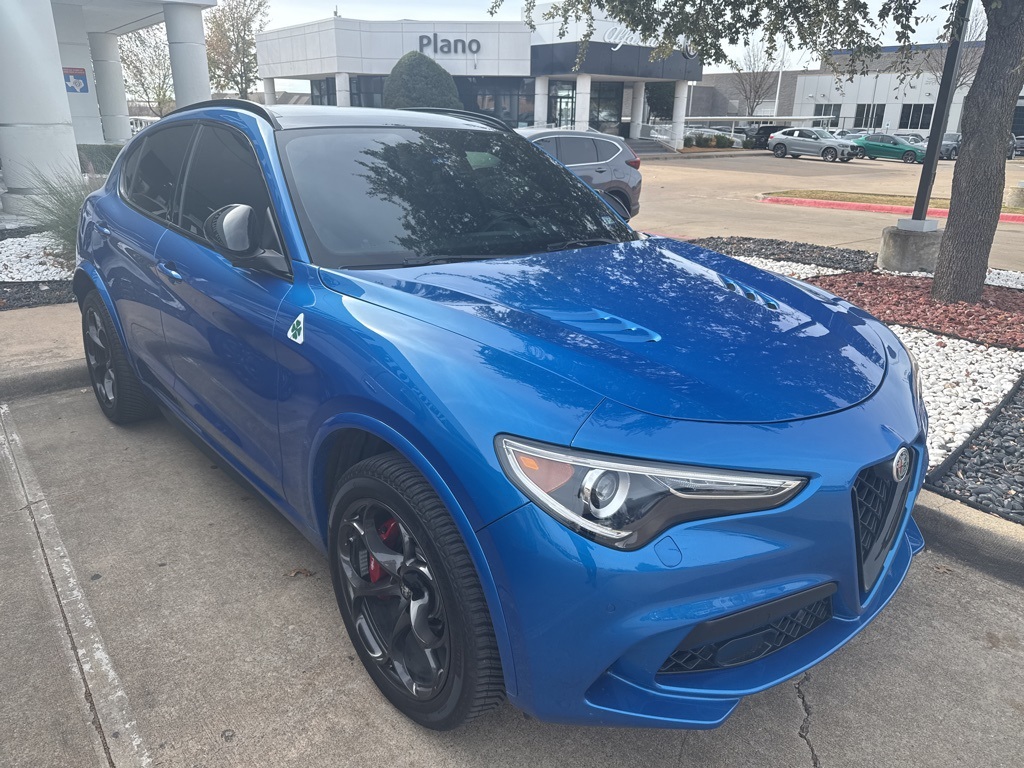 2022 Alfa Romeo Stelvio Quadrifoglio's photo