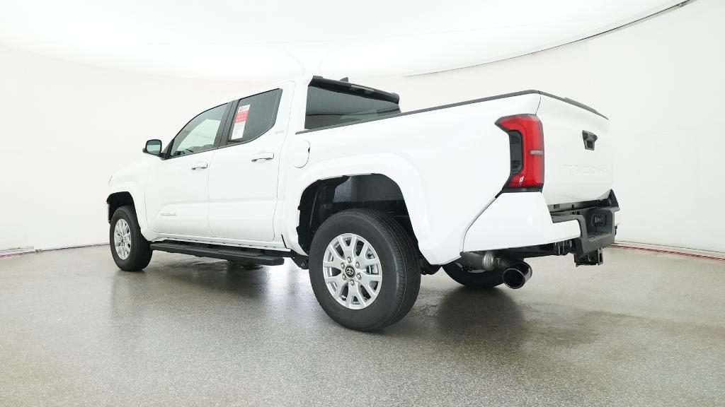 2025 Toyota Tacoma SR5 Double Cab photo 14