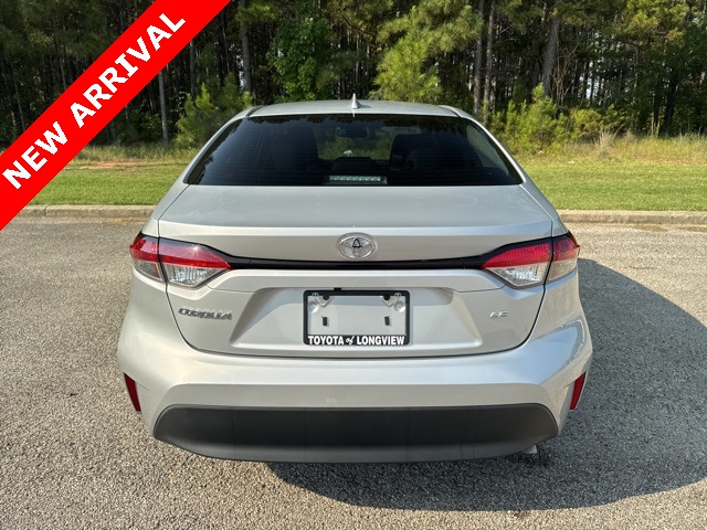 2024 Toyota Corolla LE photo 4