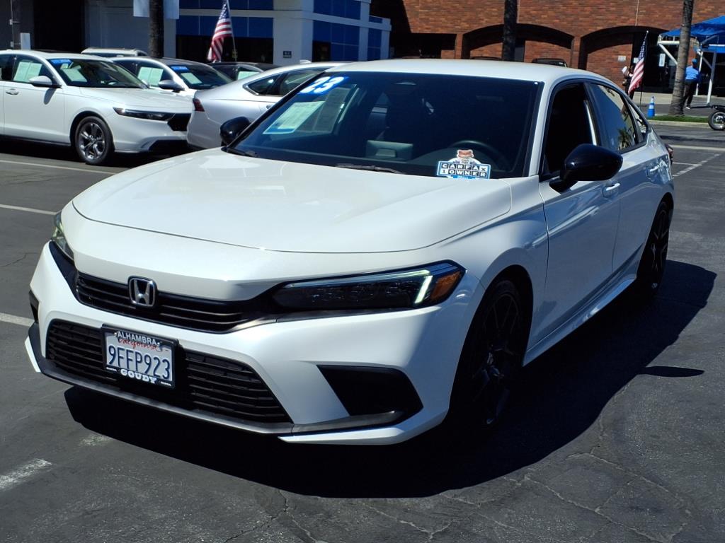 2023 Honda Civic Sport photo 2