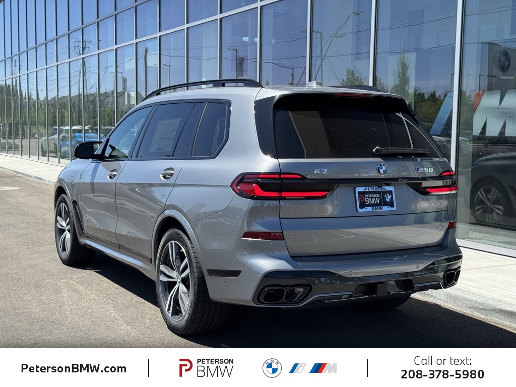 2026 Bmw X7 M60i photo 3