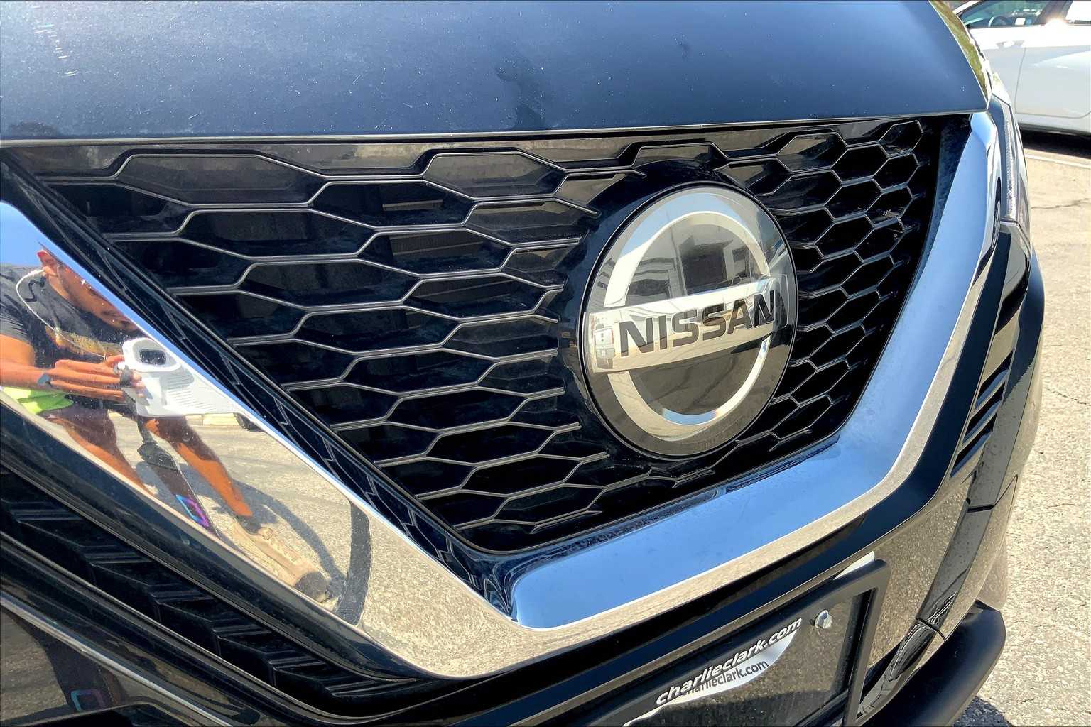 2022 Nissan Rogue Sport SL photo 25