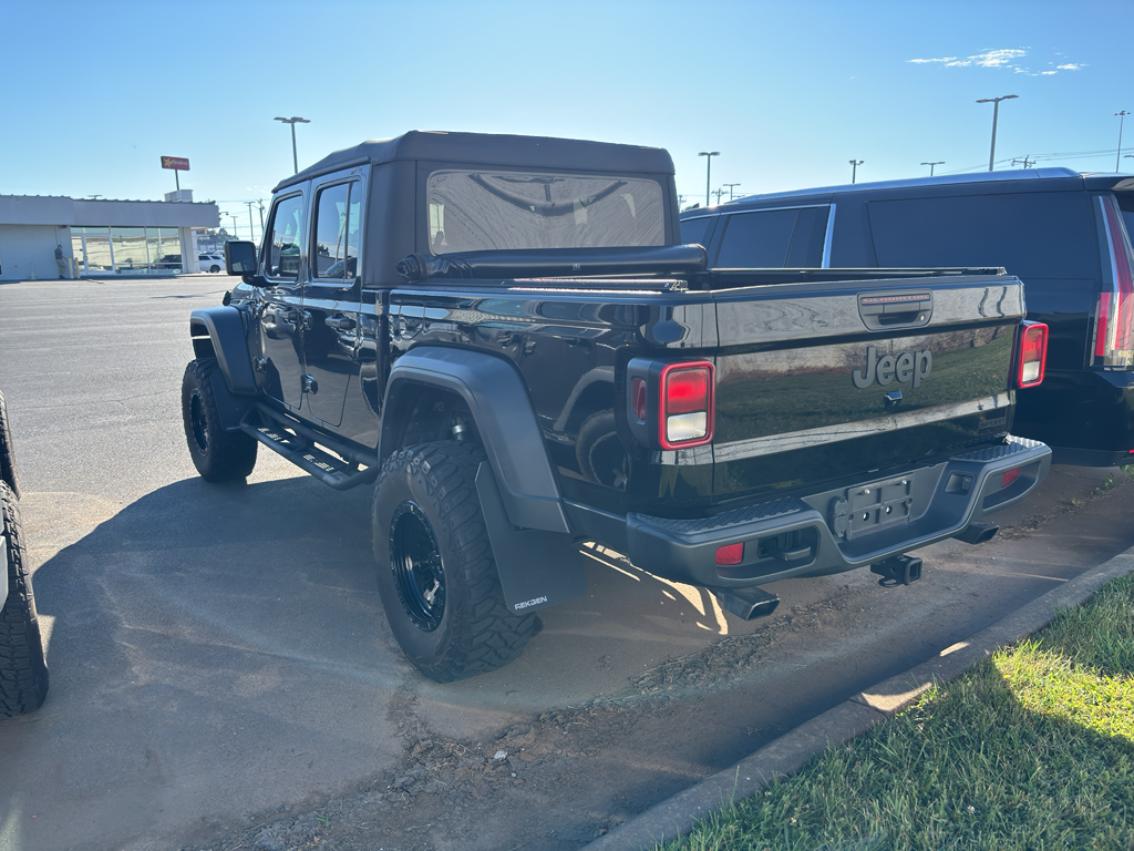 2020 Jeep Gladiator Sport S photo 2