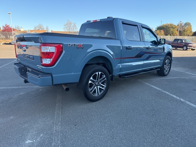 2023 Ford F-150 XL photo 3