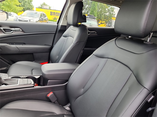 2026 Kia Sportage EX photo 11